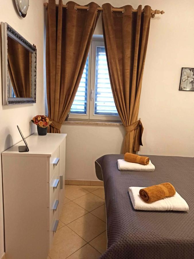 PUY Apartman Dora מראה חיצוני תמונה
