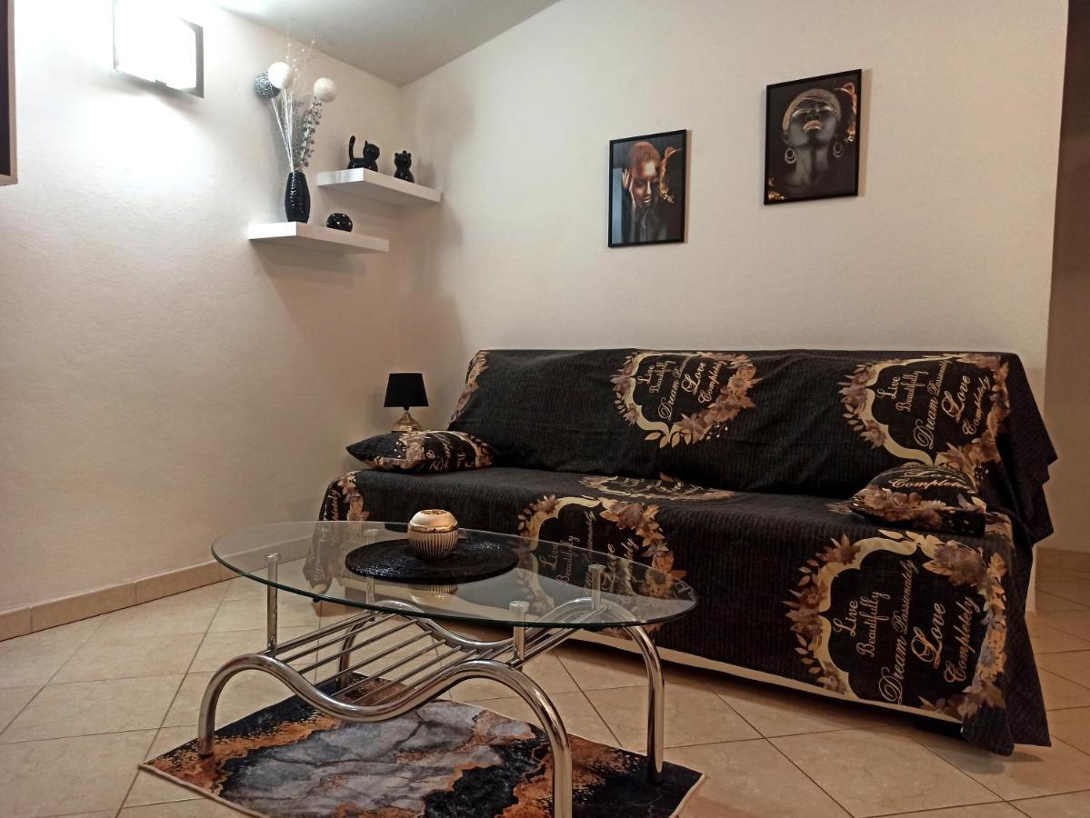 PUY Apartman Dora מראה חיצוני תמונה