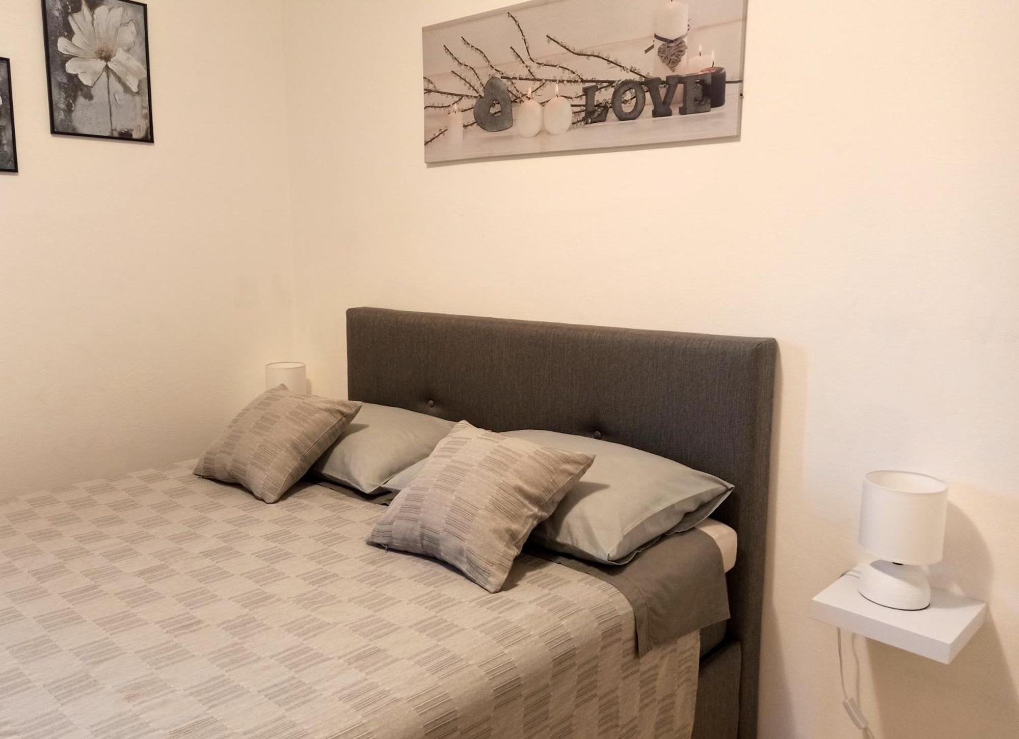 PUY Apartman Dora מראה חיצוני תמונה